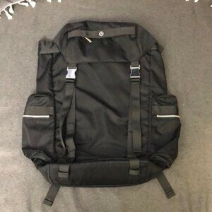 Lululemon Athletica Black Backpack with Modern Design 25L